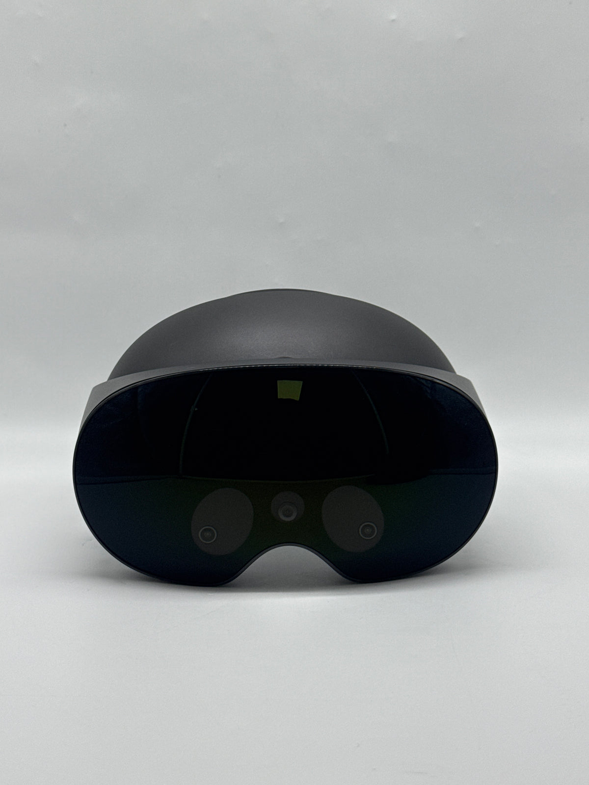 Meta Quest Pro VR Headset 256GB 12GB RAM Snapdragon XR2 Plus - Used