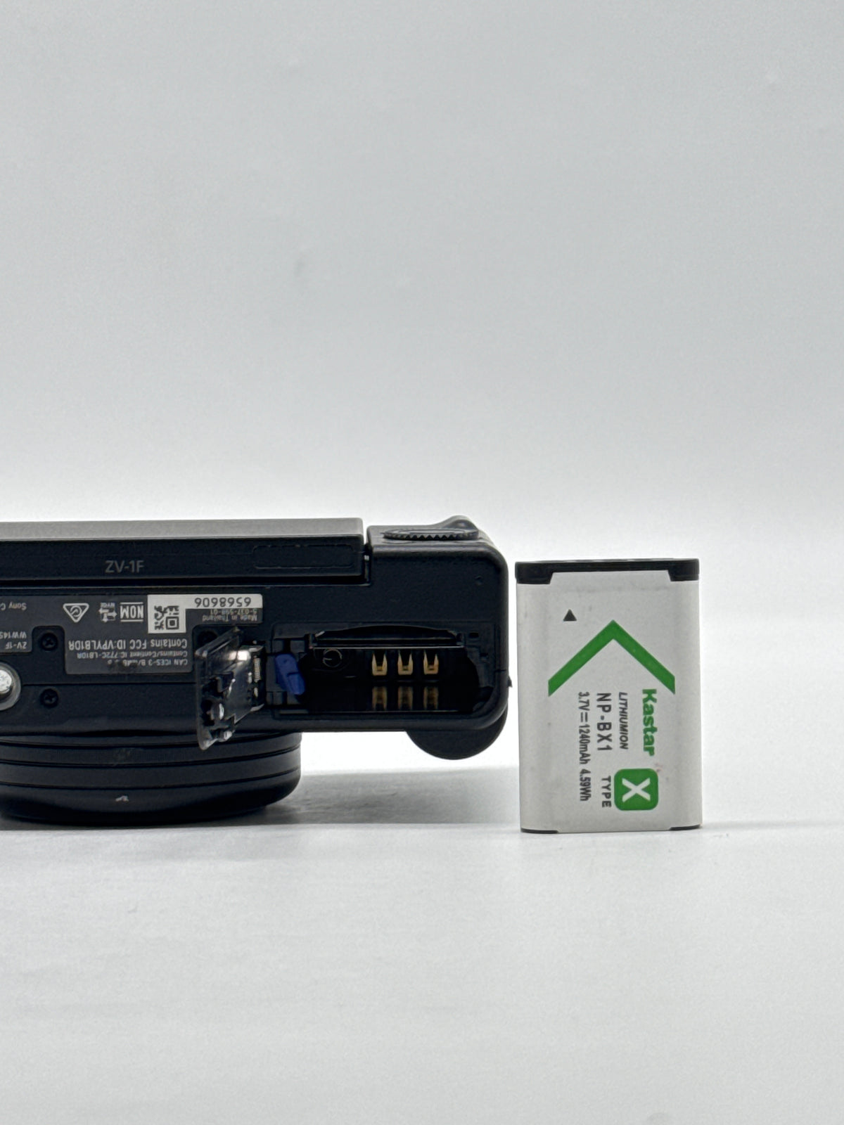 Sony ZV-1F Digital Vlogging Camera 20.1MP 4K UHD Black - Used