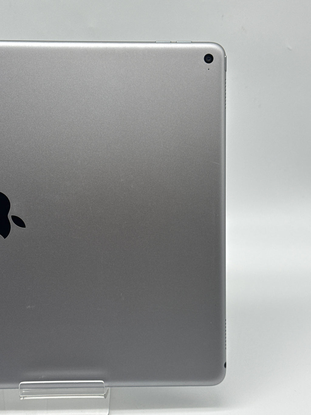 Apple iPad Pro 12.9in 1st Gen 256GB Wi-Fi Space Gray - Read