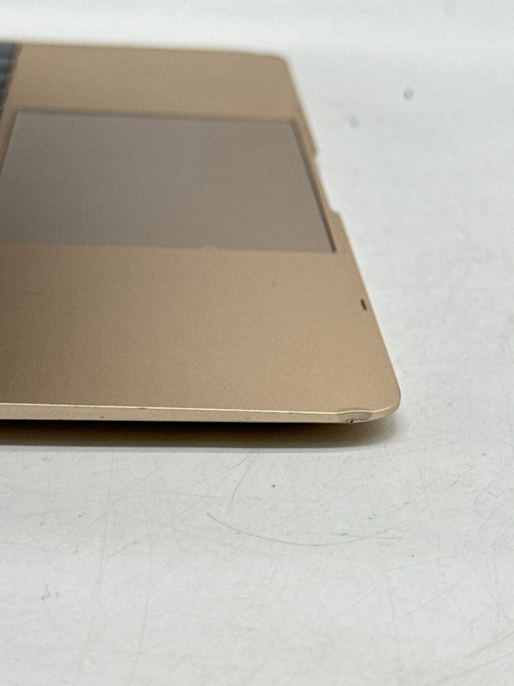 Apple MacBook Retina 12in Early 2015 M-5Y31 8GB RAM 256GB SSD Gold Read