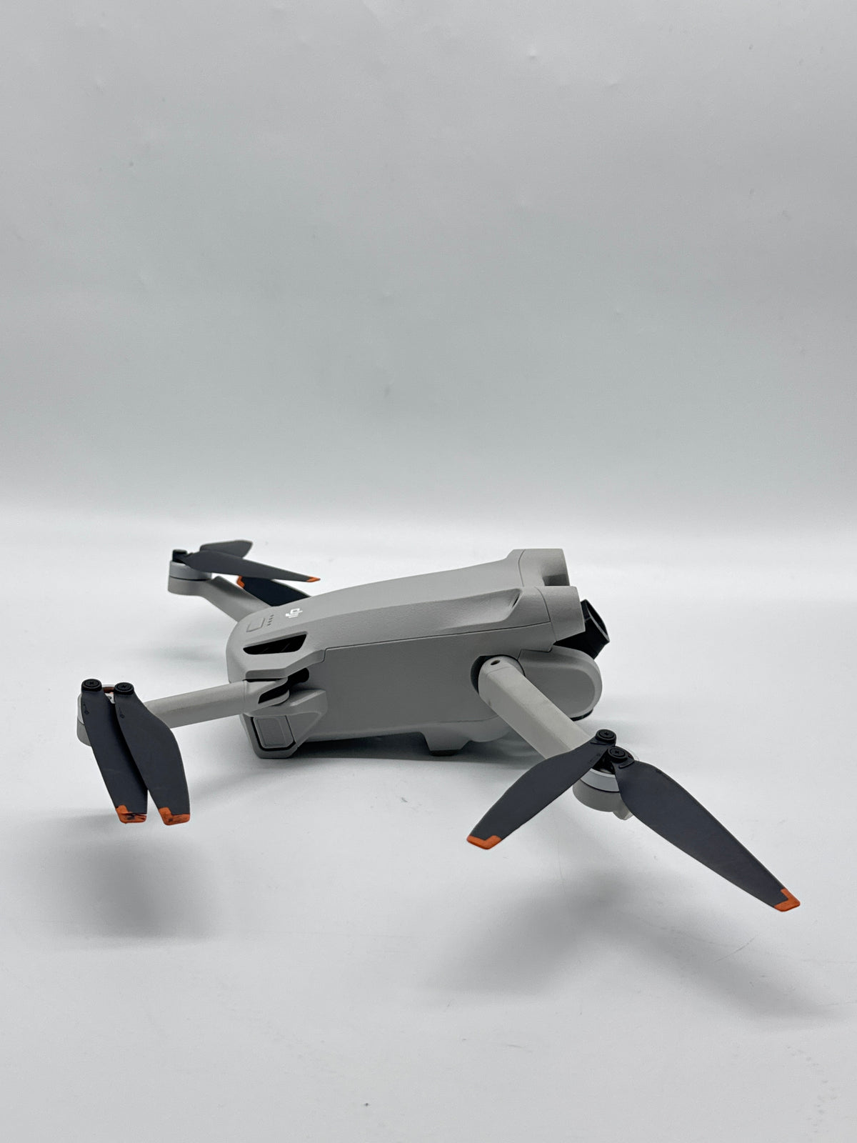 DJI Mini 3 Pro Drone MT3M3VD 4K HDR Camera Broken Arm Locked Read