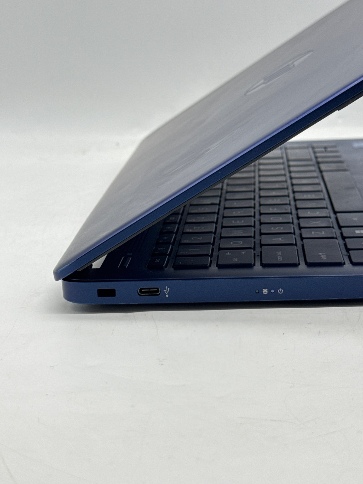 HP 14-cf2111wm 14in Celeron N4120 4GB RAM 64GB eMMC Blue Read