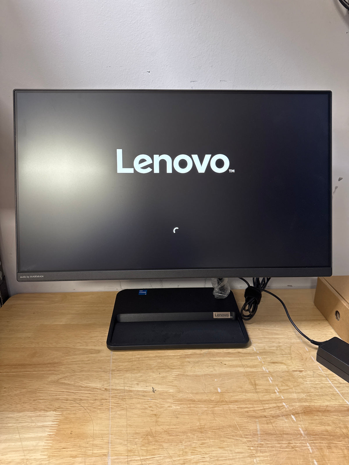 Lenovo IdeaCentre AIO 3 i5-12450H 8GB RAM 256GB SSD Black - Open Box