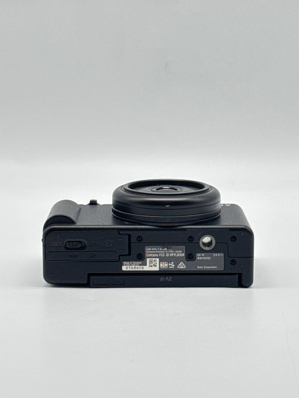Sony ZV-1F Digital Vlogging Camera 20.1MP 4K UHD Black - Used