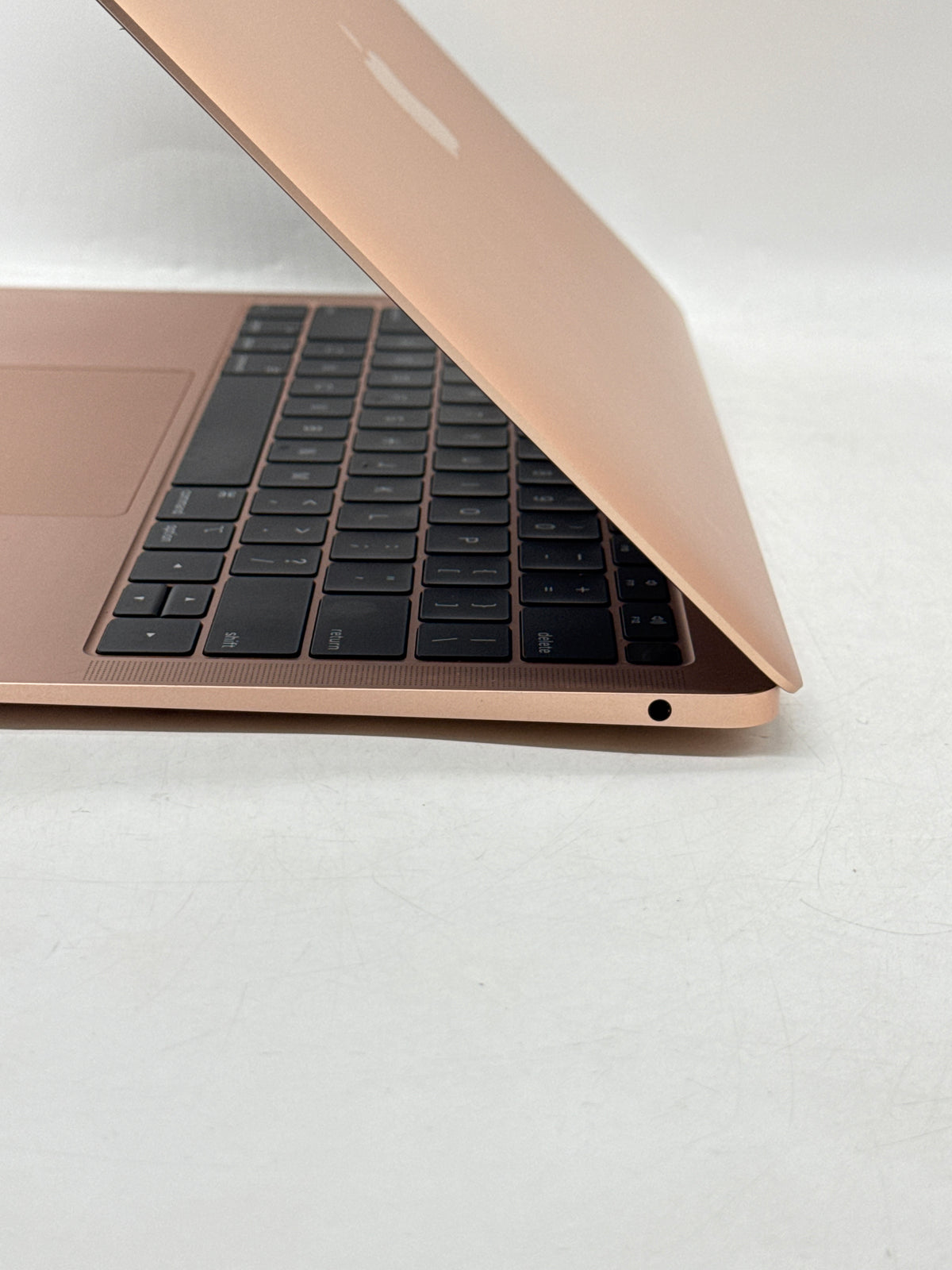 Apple MacBook Air Retina 13in 2019 A1932 i5 16GB RAM 1TB SSD Gold - Used