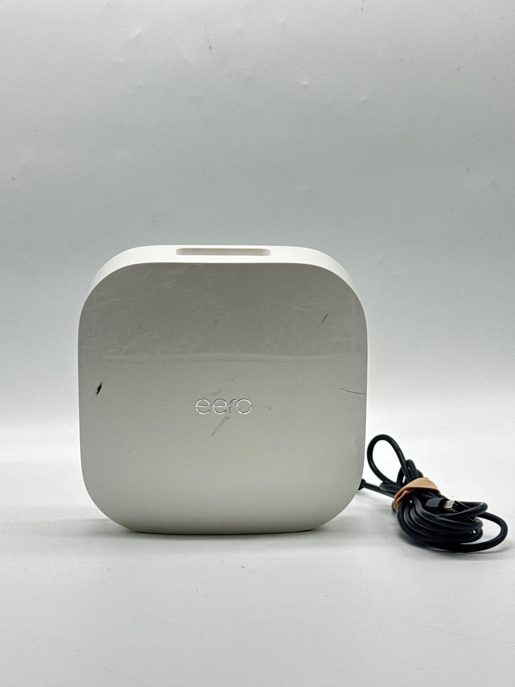 eero Pro 6 Tri-Band Mesh Wi-Fi 6 Router AX4200 Model K010001 - Used