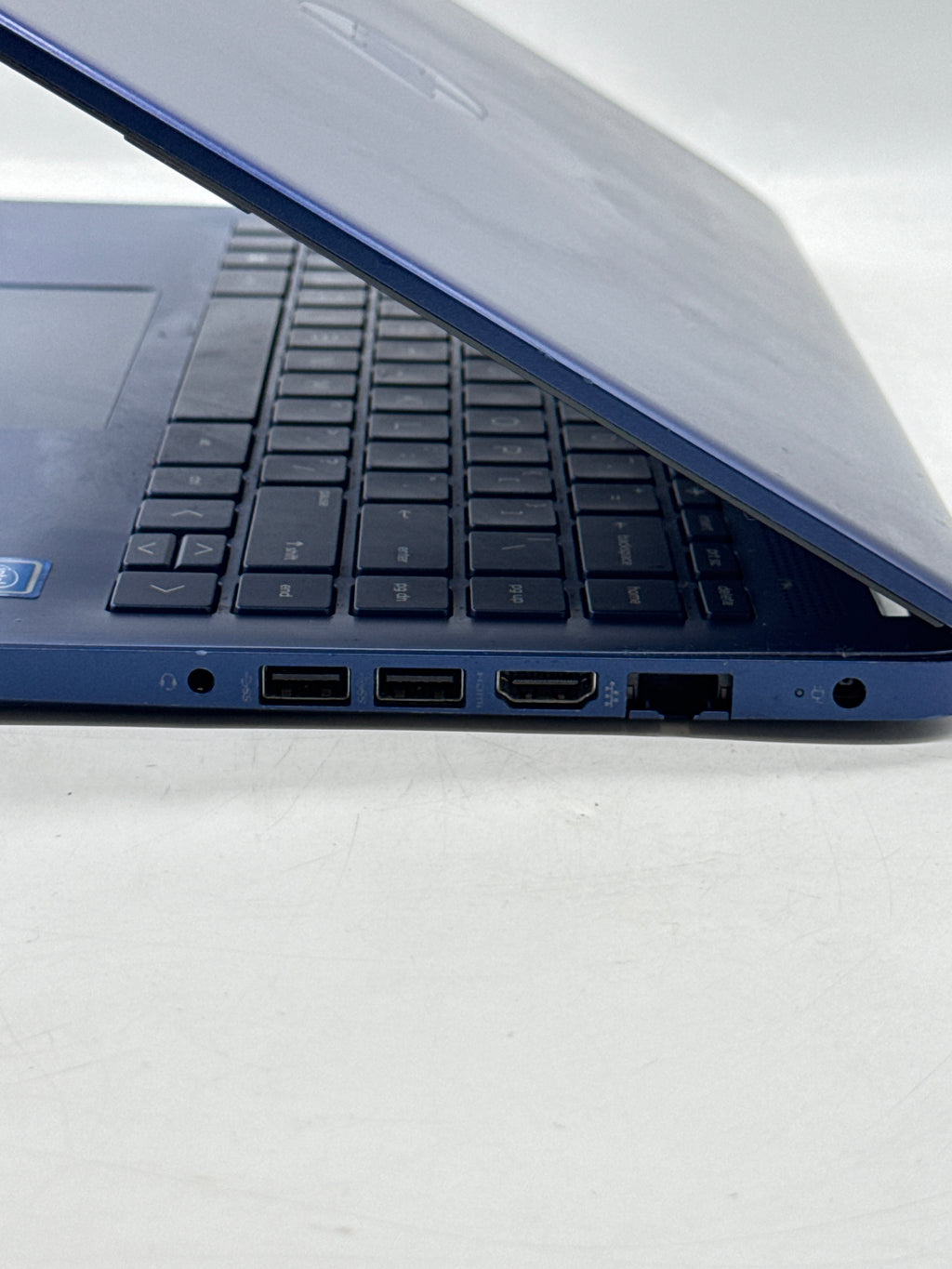 HP 14-cf2111wm 14in Celeron N4120 4GB RAM 64GB eMMC Blue Read