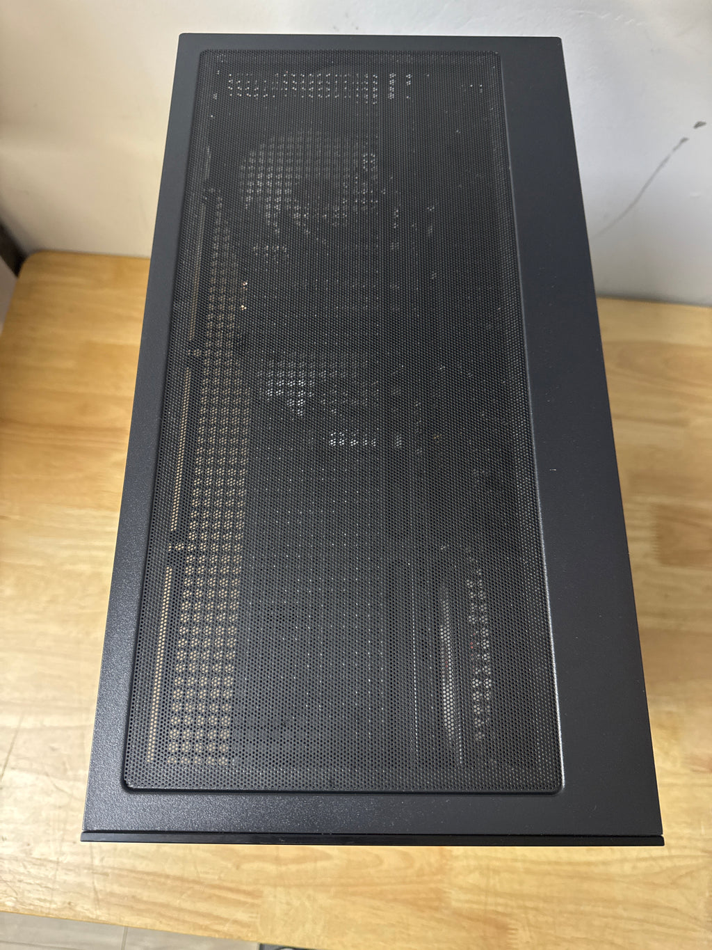 Skytech Azure 3 Gaming Desktop Ryzen 5 5500 16GB RAM 1TB SSD RTX 3050 - Used