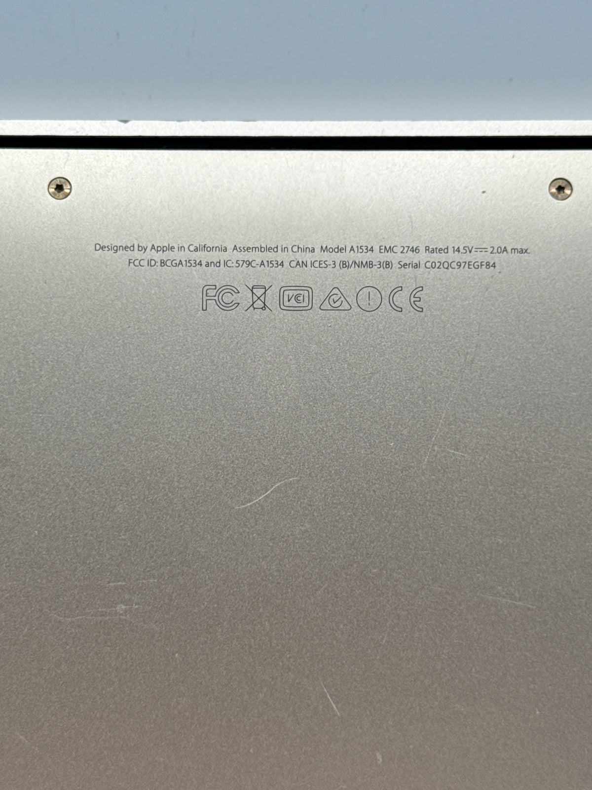 Apple MacBook Retina 12in Early 2015 M-5Y31 8GB RAM 256GB SSD Gold Read
