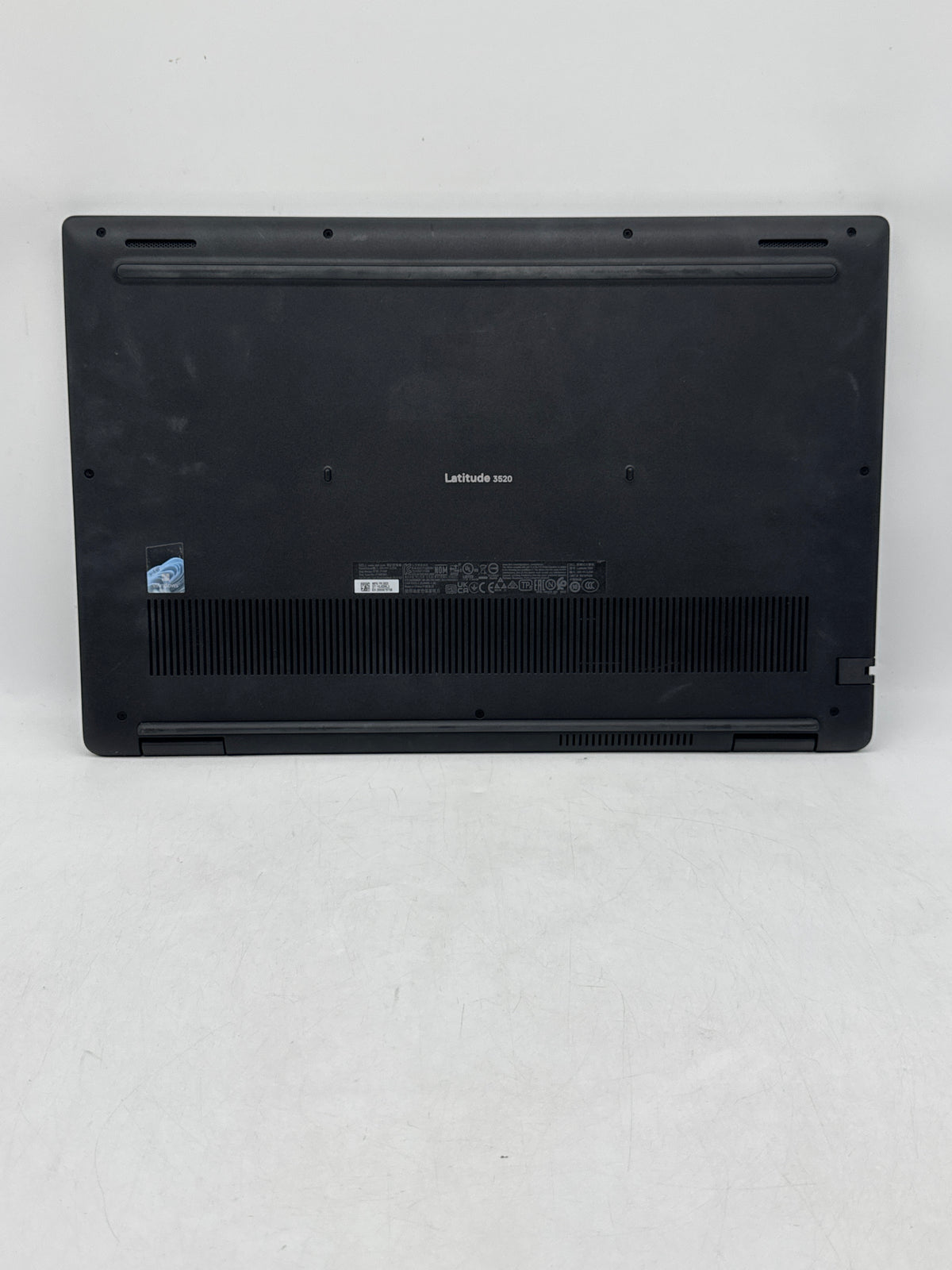 Dell Latitude 3520 14in Core i5 1135G7 4GB RAM 256GB SSD MX350 Black - Used