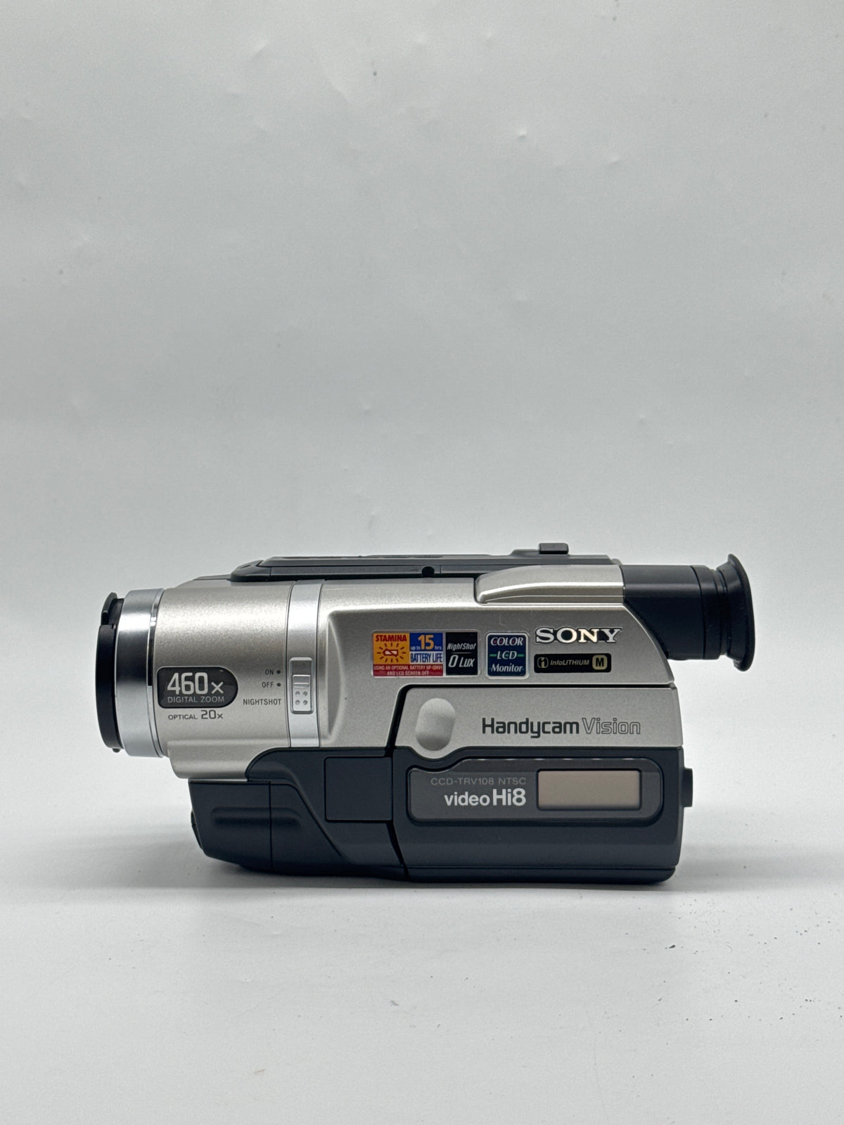 Sony Handycam Vision CCD-TRV108 Hi8 Analog Camcorder 20x Zoom Silver - Used