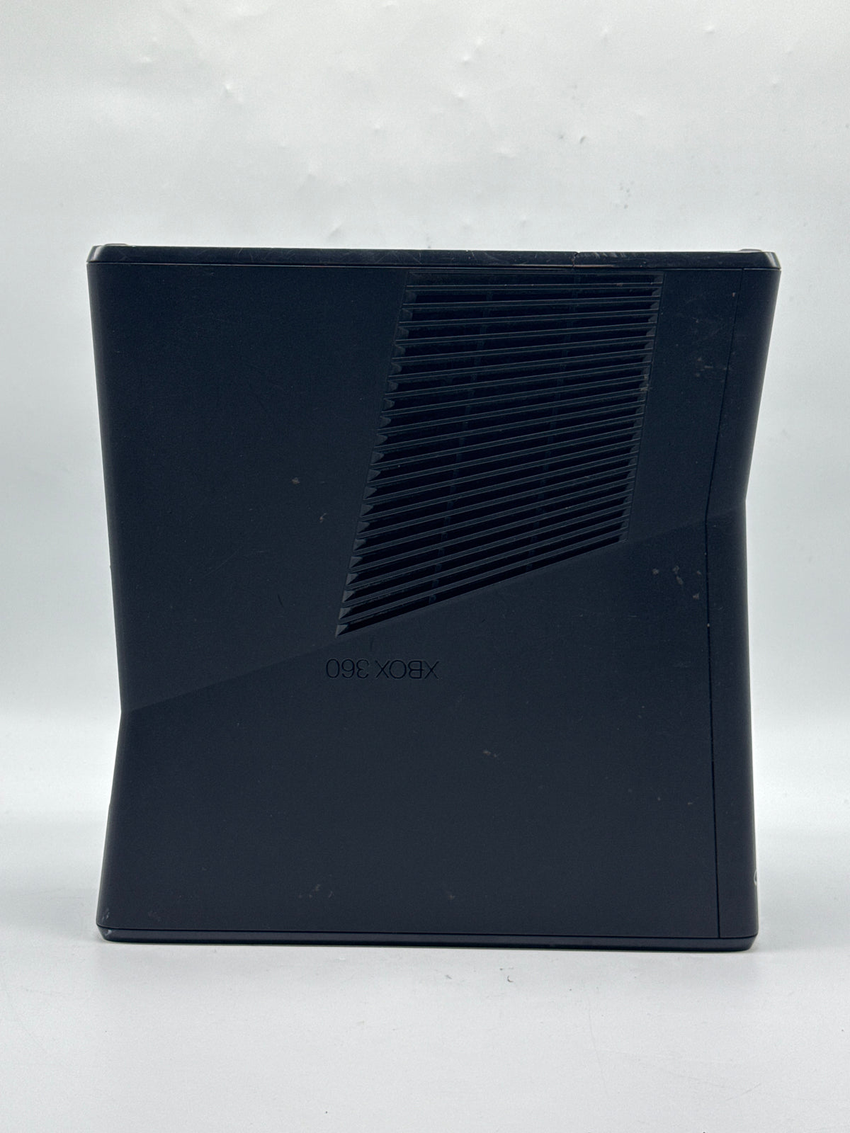 Microsoft Xbox 360 S Console 1439 Black with Controller - No Power Cable