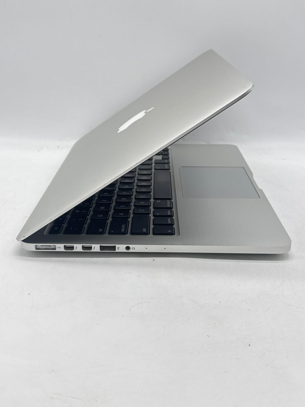 Apple MacBook Pro Retina 13in 2013 i5 8GB RAM 128GB Flash Storage Read