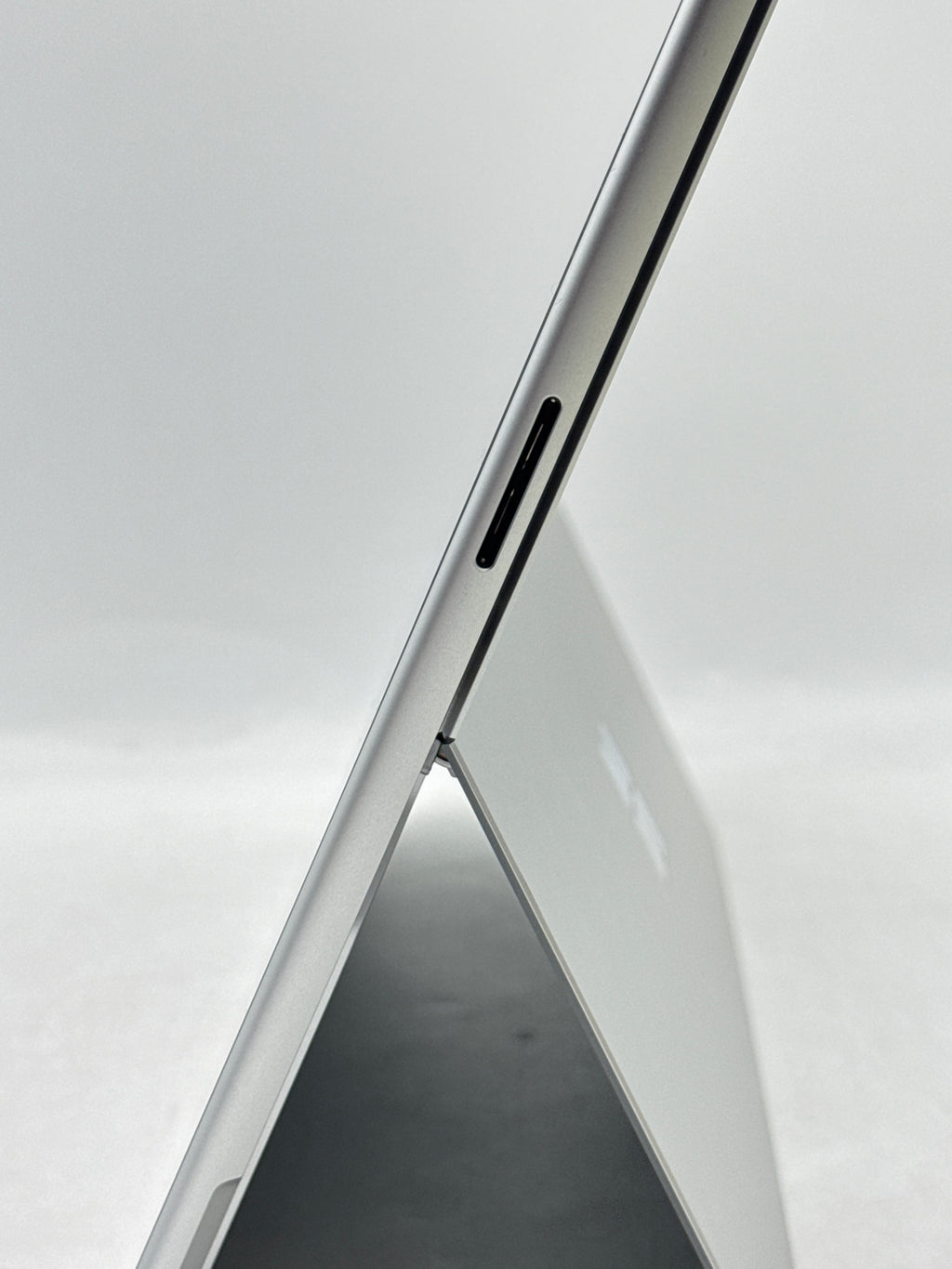 Microsoft Surface Pro 10 for Business 2079 Ultra 5 135U 16GB RAM 512GB SSD