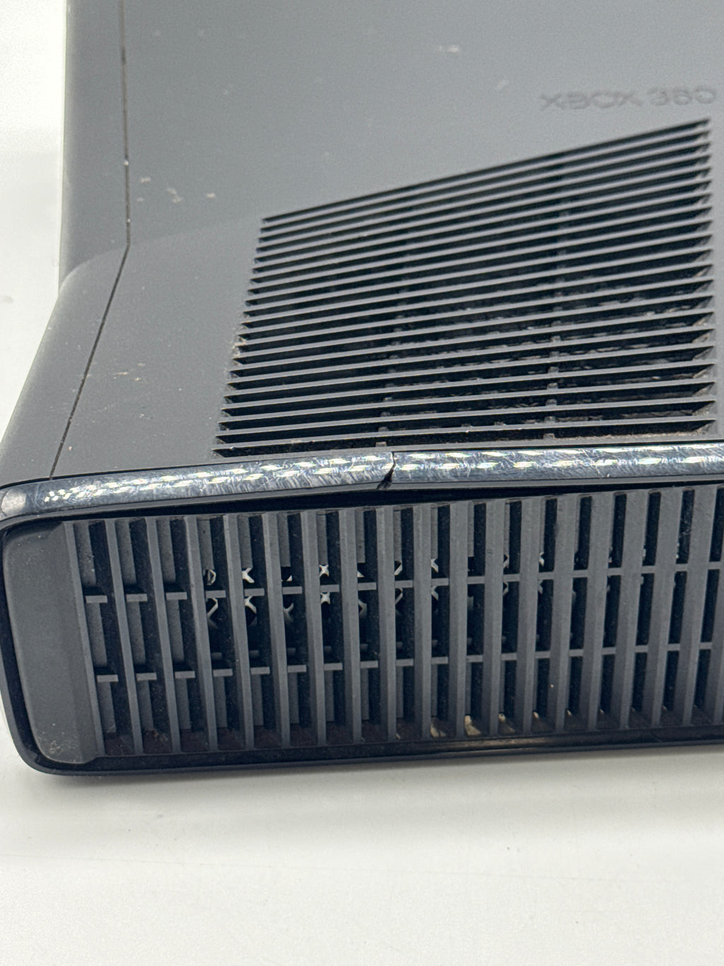 Microsoft Xbox 360 S Console 1439 Black with Controller - No Power Cable