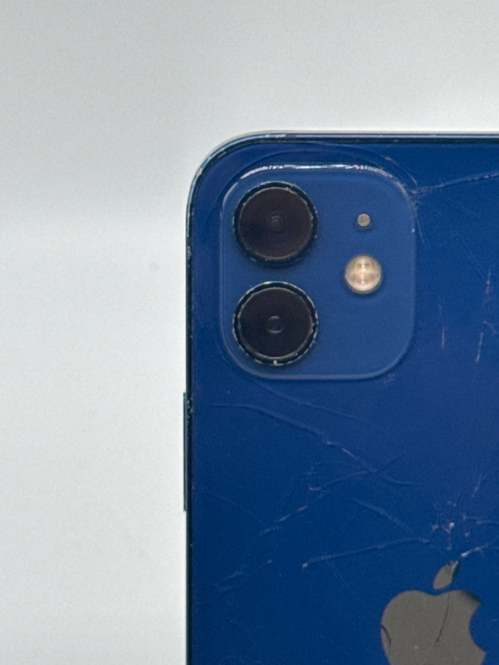 Apple iPhone 12 64GB Blue Cracked Back Glass Screen Crack Read